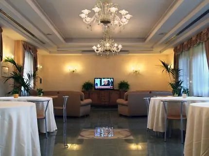 ***  Hotel Casa Caburlotto Roma Italia