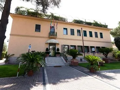***  Отель Casa Caburlotto Roma Италия