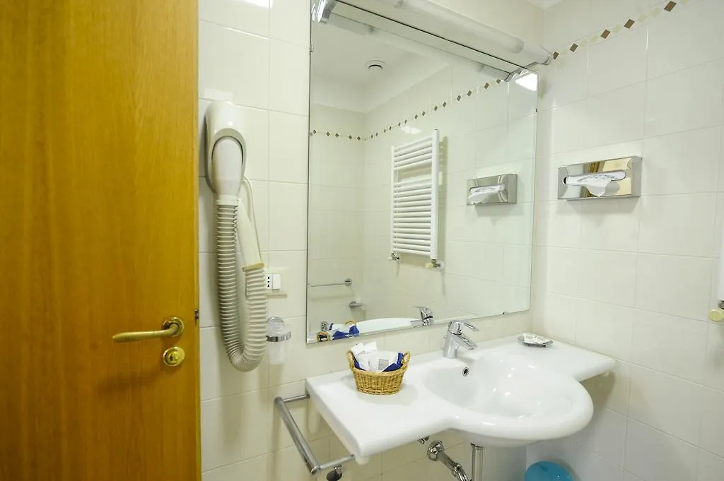 Отель Casa Caburlotto Roma Италия