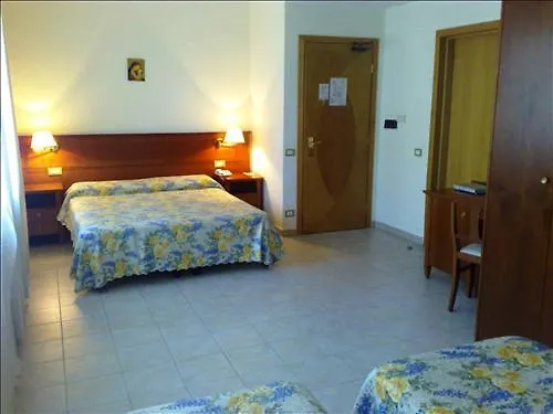 Отель Casa Caburlotto Roma