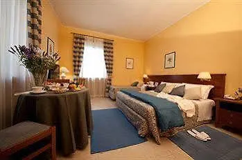 Отель Casa Caburlotto Roma  Рим