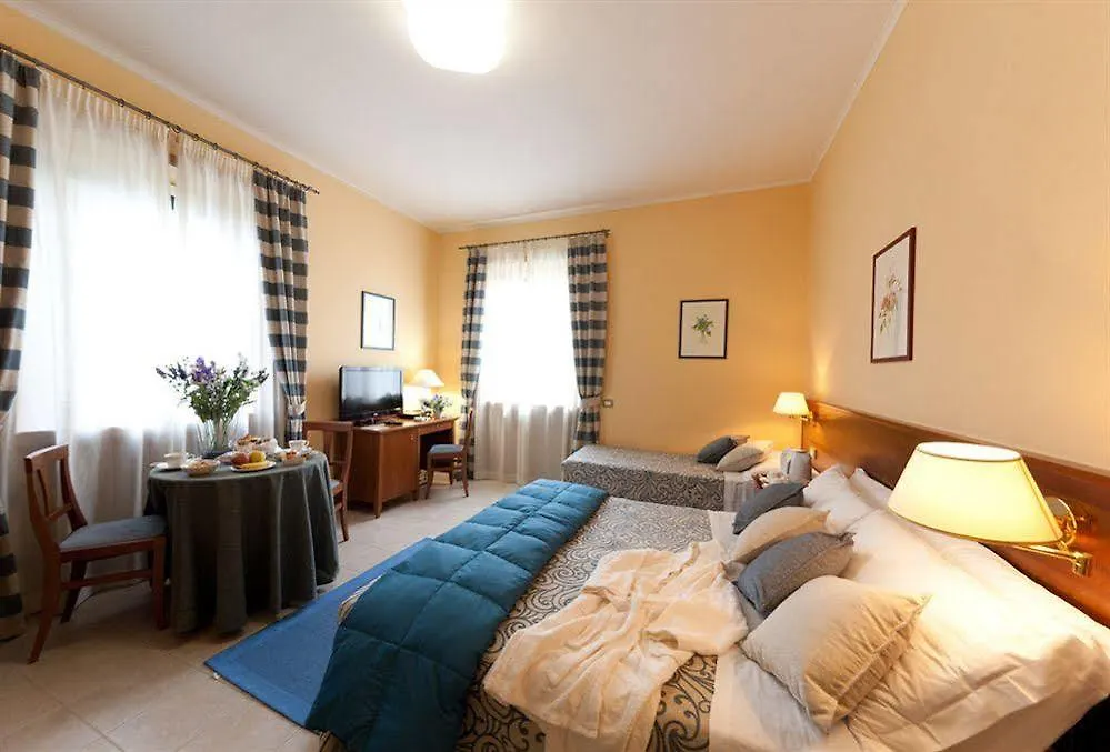 Casa Caburlotto Roma Hotel